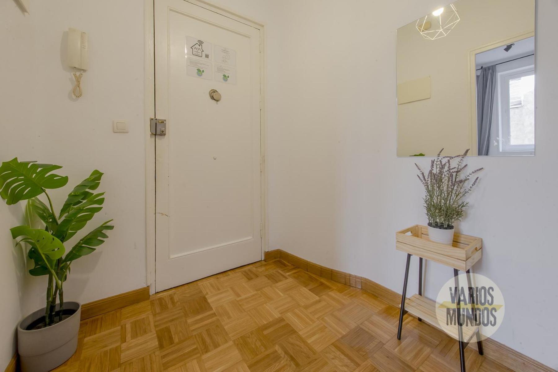 דירות מדריד Centrico Apt En La Calle Toledo 77 מראה חיצוני תמונה